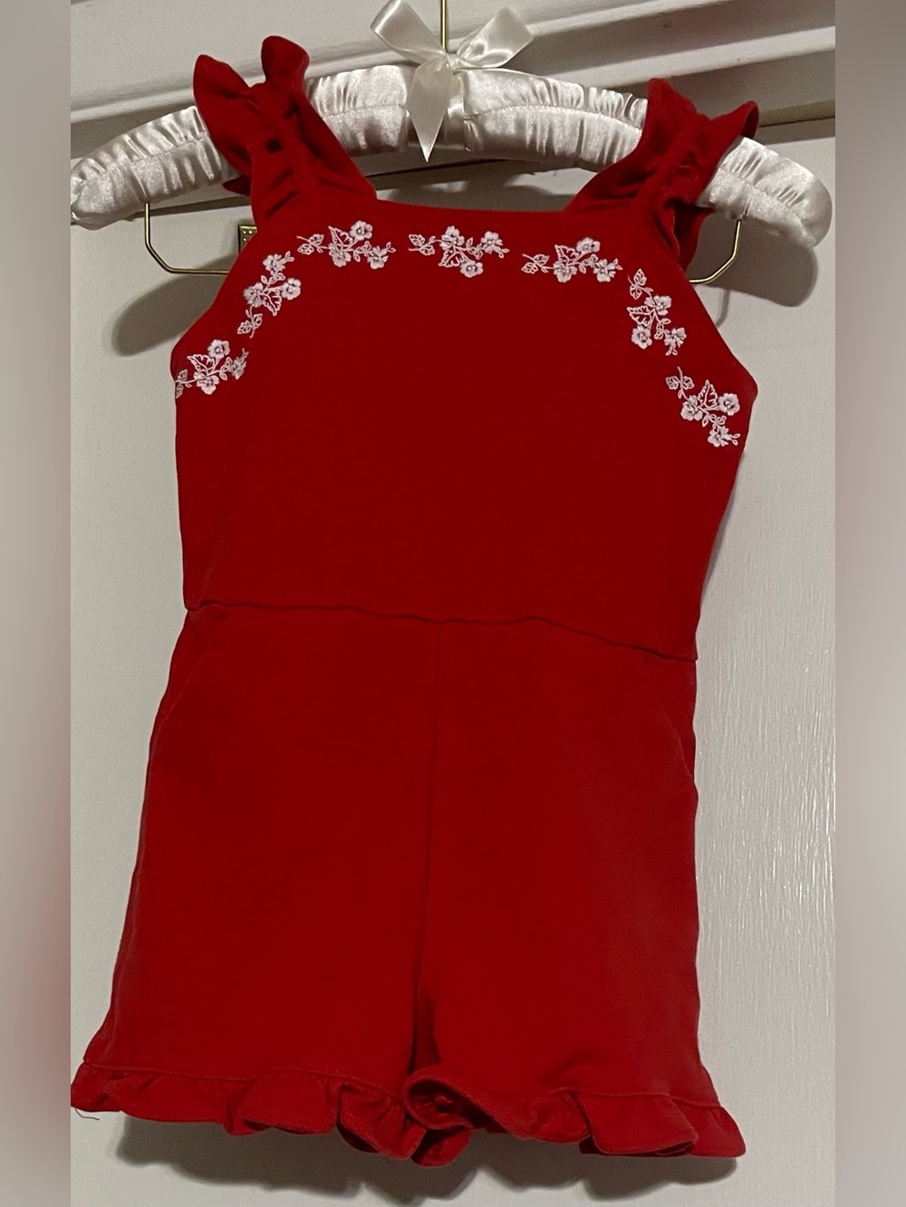 Janie and Jack Red Romper Floral Applique Ruffle Trim Sleeveless Pockets Size 6